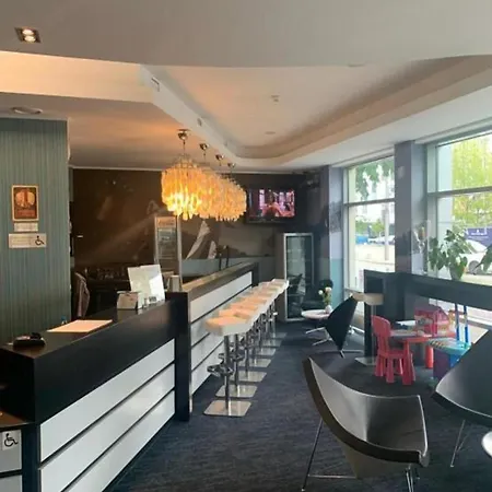 Blick Hotel 3*